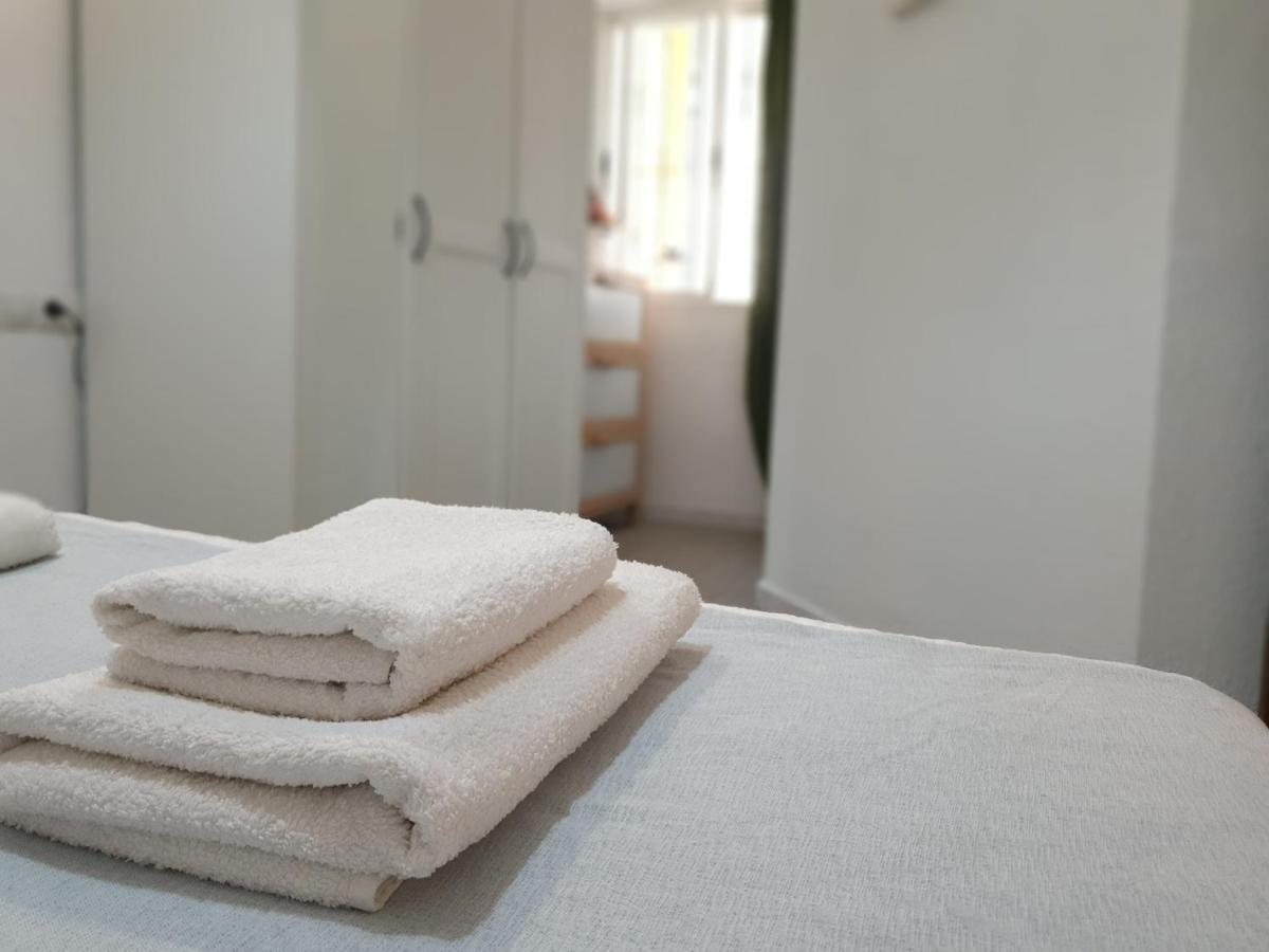 Apartamento Los Alfares De Triana Appartement Sevilla Buitenkant foto