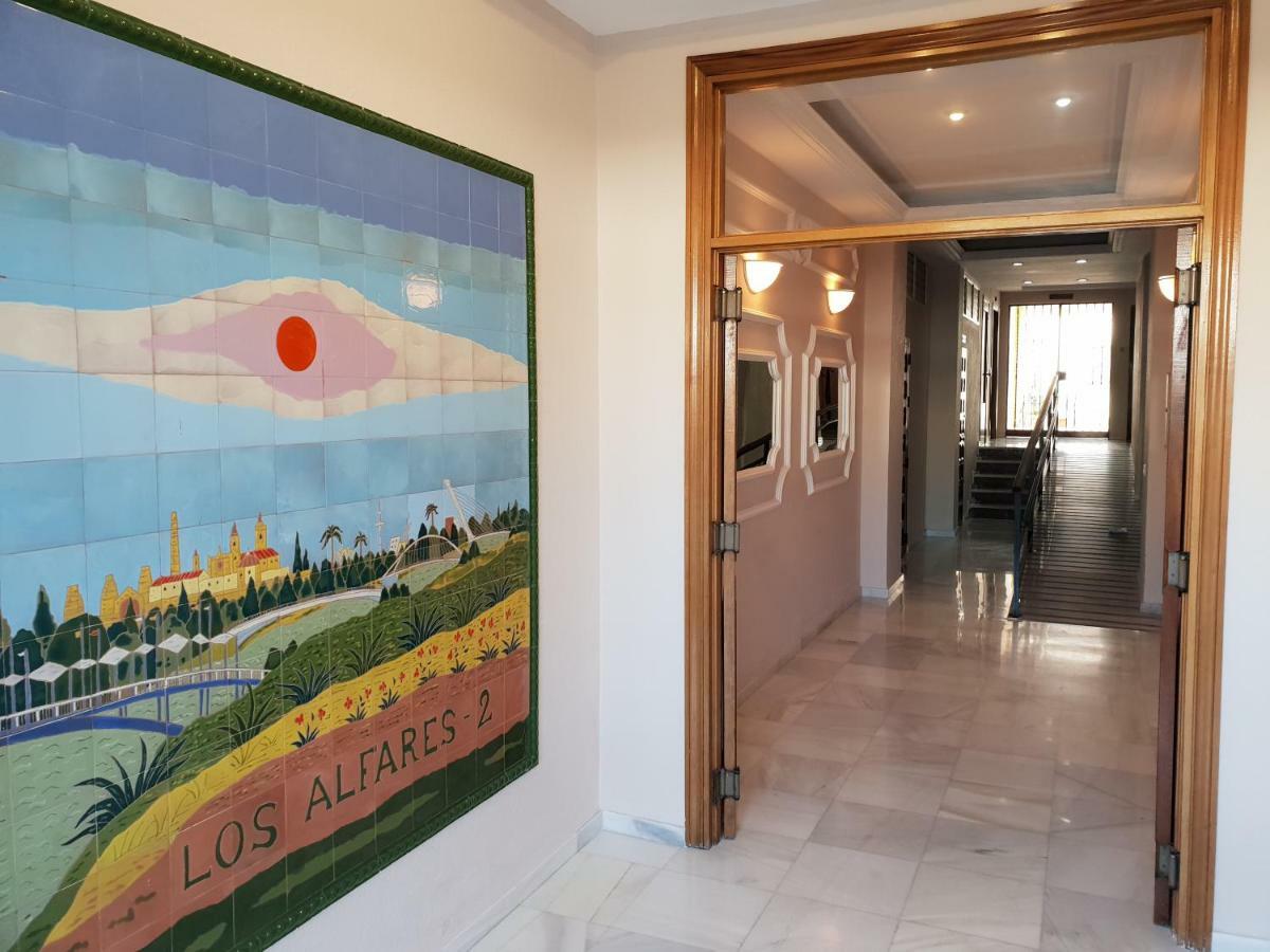 Apartamento Los Alfares De Triana Appartement Sevilla Buitenkant foto