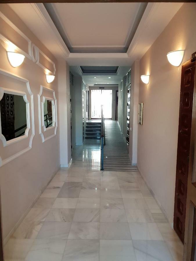 Apartamento Los Alfares De Triana Appartement Sevilla Buitenkant foto