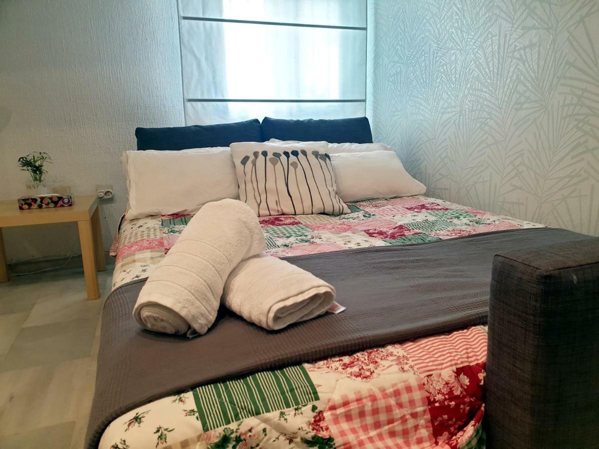 Apartamento Los Alfares De Triana Appartement Sevilla Buitenkant foto